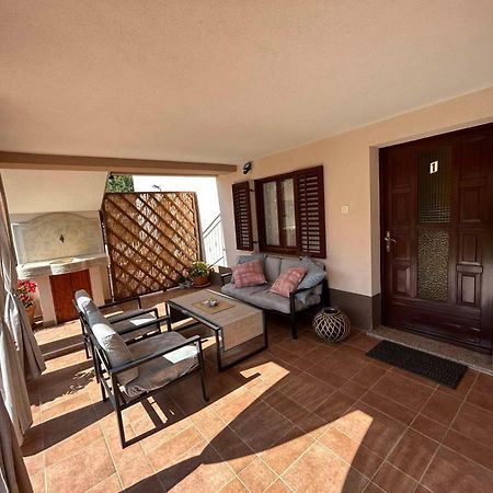 Apartmani Antonija Vozilici Екстериор снимка