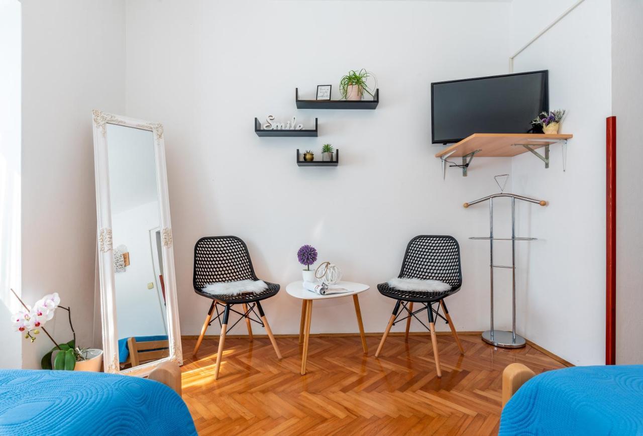 Apartmani Antonija Vozilici Екстериор снимка