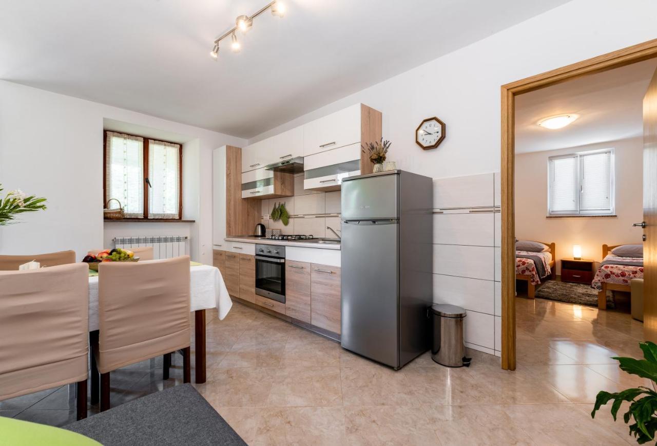 Apartmani Antonija Vozilici Екстериор снимка