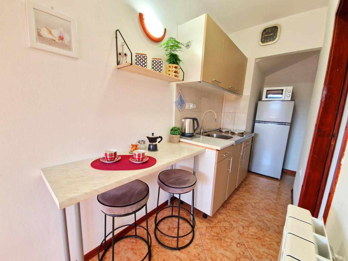 Apartmani Antonija Vozilici Екстериор снимка