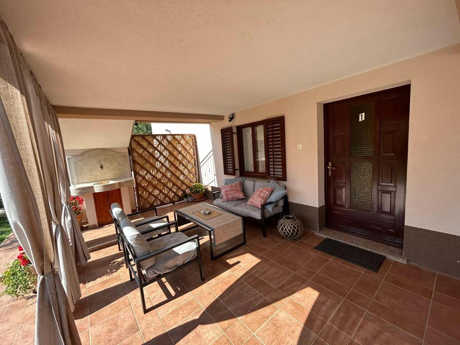 Apartmani Antonija Vozilici Екстериор снимка