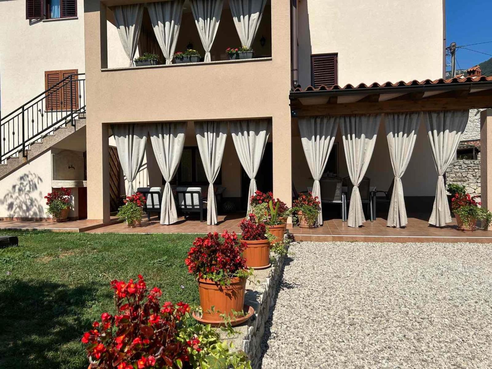 Apartmani Antonija Vozilici Екстериор снимка